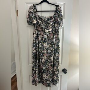 FLORAL PUFF SLEEVE MIDI DRESS